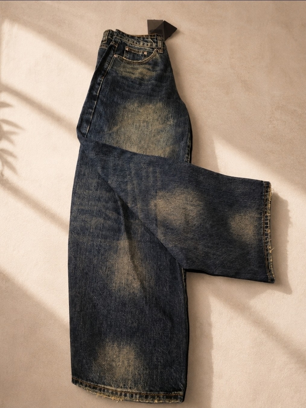 Jacquemus Men's Relaxed Dark Blue Washed Jeans